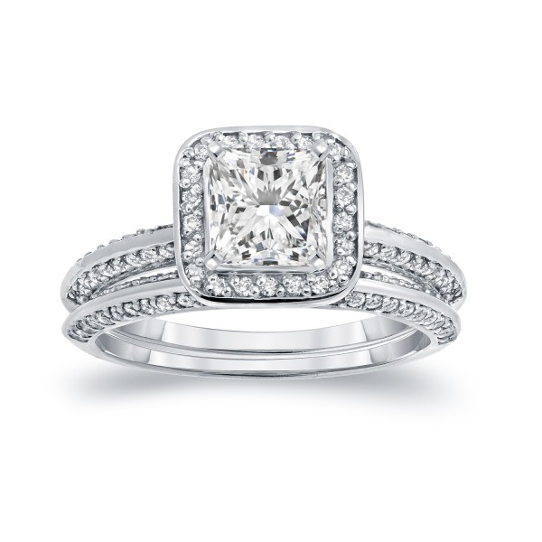 White Gold 1 1/2ct TDW Certified Princess-cut Diamond Halo Bridal Ring Set - Handcrafted By Name My Rings™