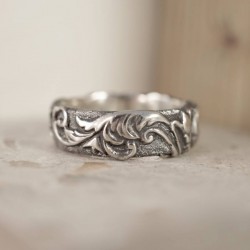 Personalised Victorian Scroll Ring - Handcrafted By Name My Rings™